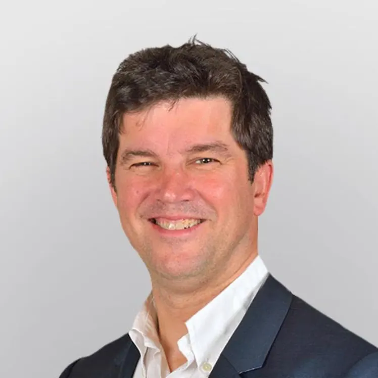 Ken Stewart Plastic Surgeon